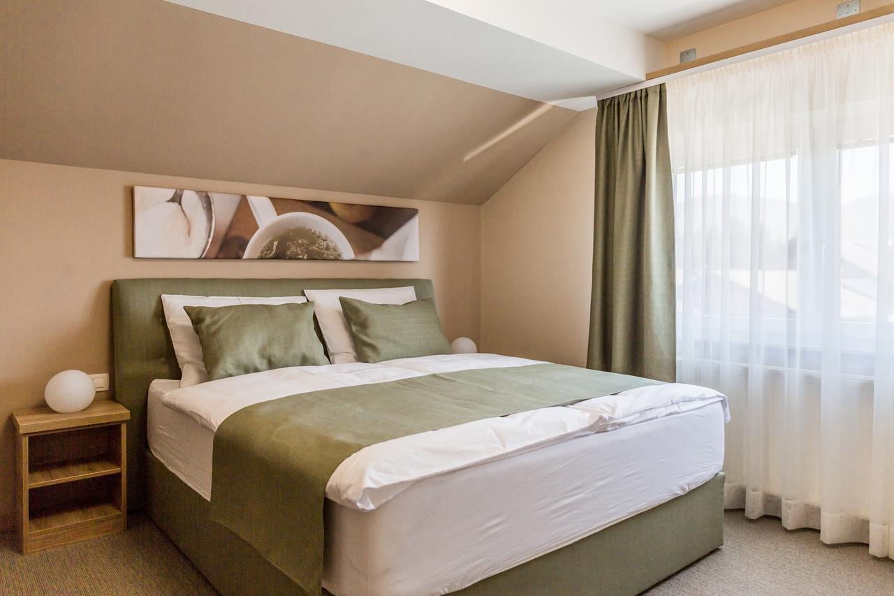 Bed & Breakfast Tea Rooms Lubiana Esterno foto