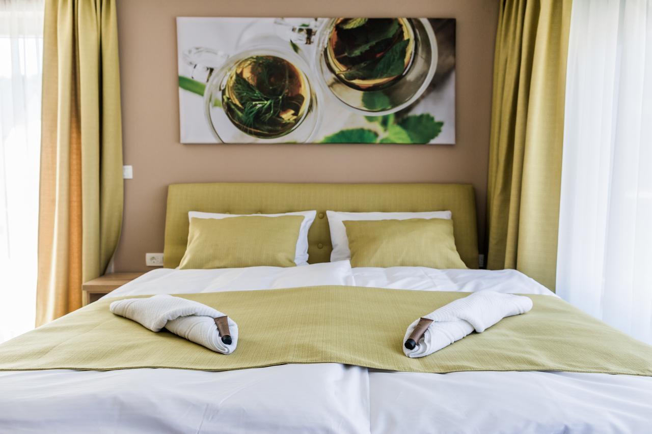 Bed & Breakfast Tea Rooms Lubiana Esterno foto